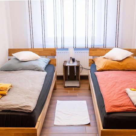 Rheintal-Ferien - 90 Qm Ferienwohnung Mit Wine & Style - Dein Urlaub Am Rhein Niederheimbach Екстериор снимка