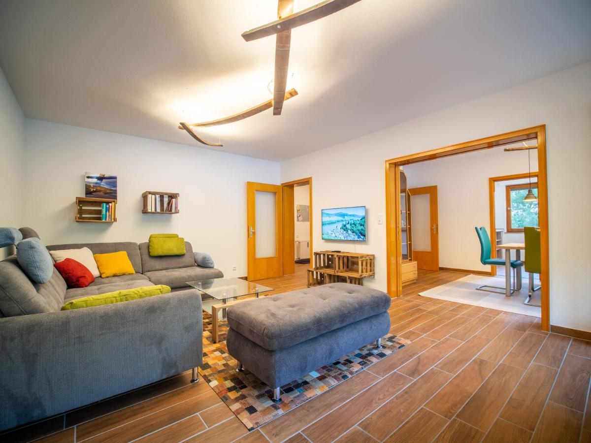 Rheintal-Ferien - 90 Qm Ferienwohnung Mit Wine & Style - Dein Urlaub Am Rhein Niederheimbach Екстериор снимка